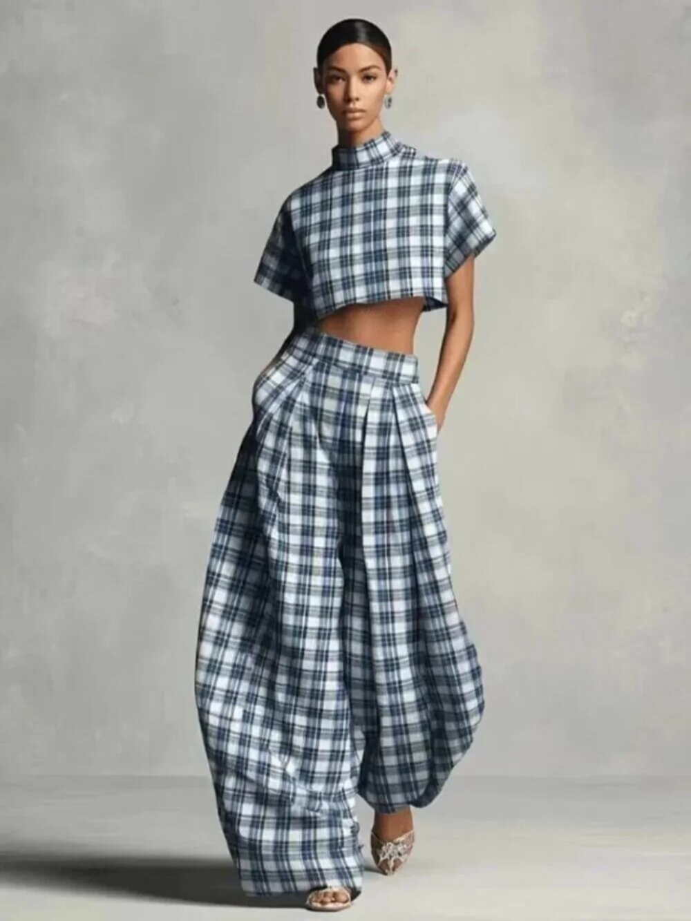 Blue & White Plaid Short Top + Wide Leg Pants Set - Picture 3 of 6